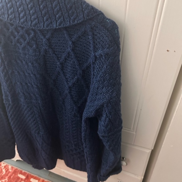 Authentic Irish Women's Navy Blue Sweater w/Open Front and Long Sleeves Lined - Picture 7 of 10